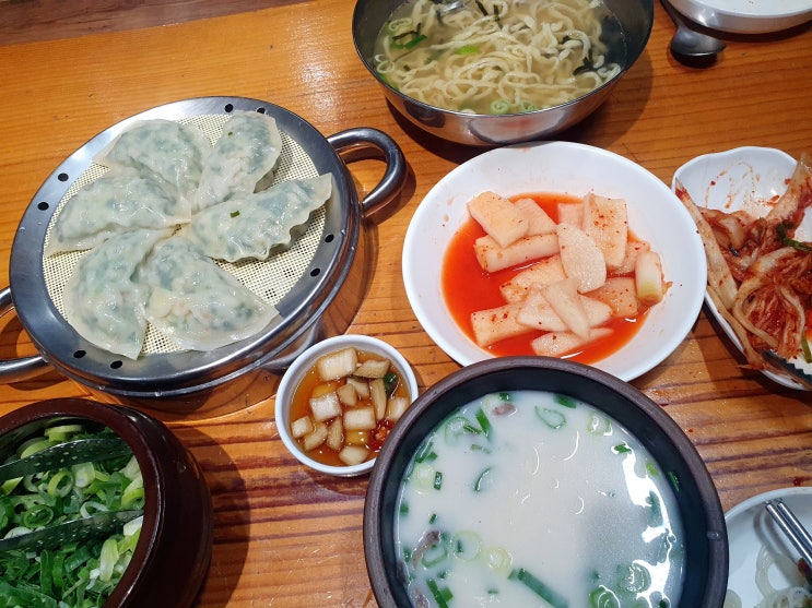  행당동 왕십리역 맛집 일품백송칼국수 설렁탕 솔직후기