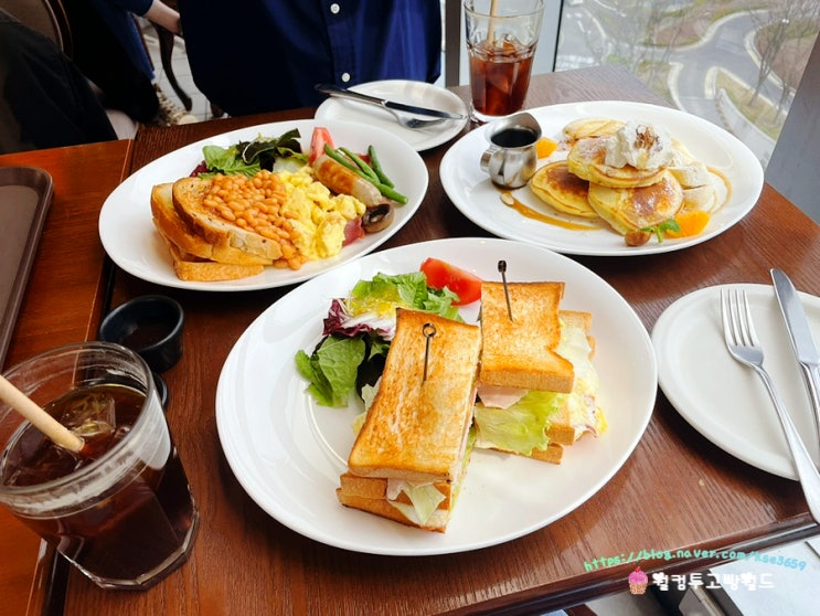  석촌 호수 전망 맛집, 롯데월드타워 브런치 추천 김영모과자점 브런치 후기!! 김영모과자점 추천메뉴까지!