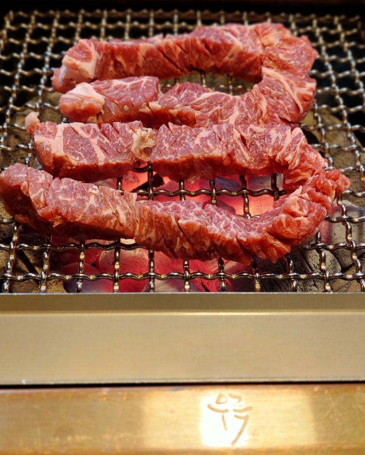 역삼역 고기집: 우륵 숙성된 두툼한 소갈비 소고기 맛있는 역삼역 맛집 역삼역 고기집: 우륵 숙성된 두툼한 소갈비 소고기 맛있는 역삼역 맛집