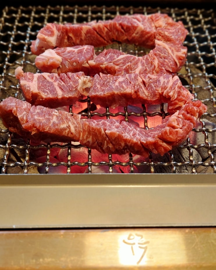 역삼역 고기집: 우륵 숙성된 두툼한 소갈비 소고기 맛있는 역삼역 맛집