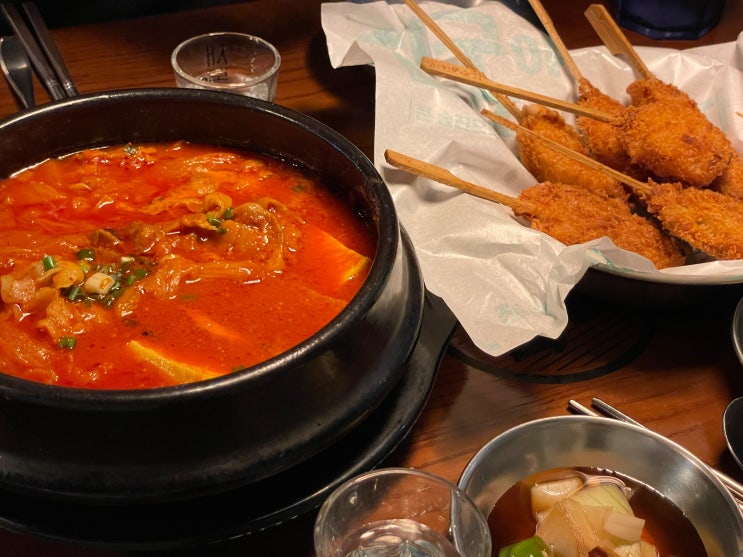  [방이동맛집] 79대포 방이점에서 고기김치찌개, 모둠꼬치튀김 먹었어요!