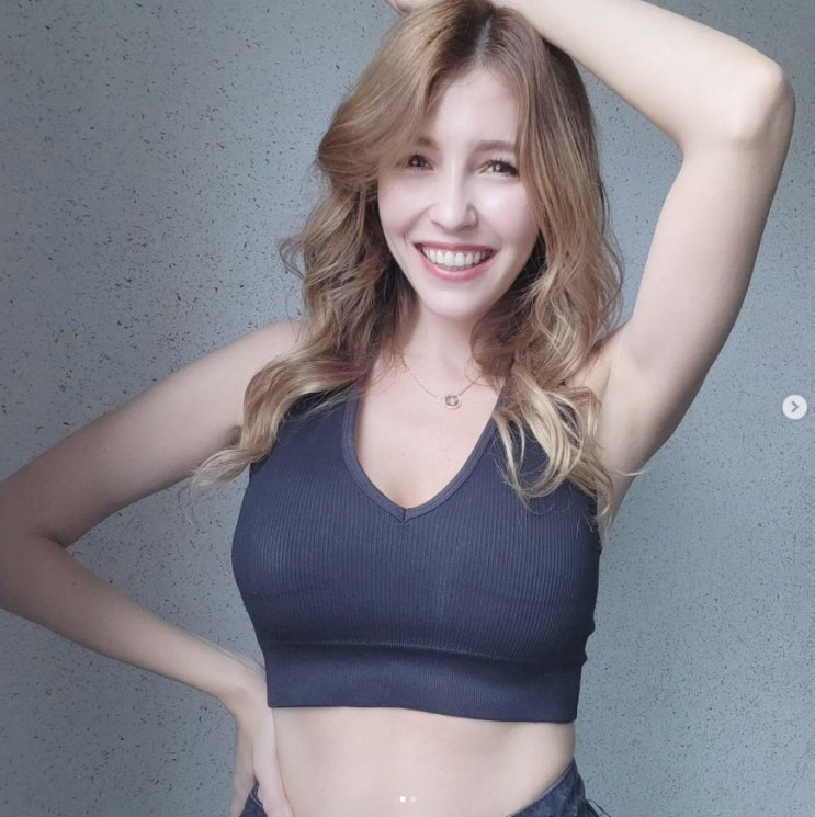 '쉬는 부부' 이경택 아내 고미호, 진한 스킨십 버거워 호소 '쉬는 부부' 이경택 아내 고미호, 진한 스킨십 버거워 호소