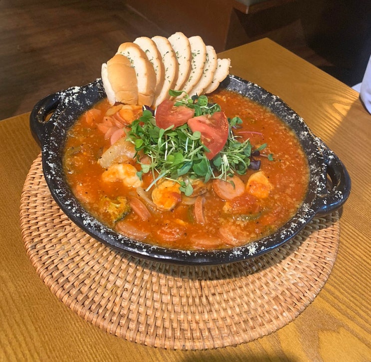  [군산 술집] 조촌동 "단성무이"(분위기 좋은 홍콩식 감성 주점)
