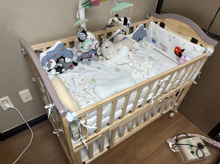 국민 원목아기침대 쁘띠라뺑 도모 무도장 L사이즈 사용후기 & 벨라 원목아기 침대 비교 국민 원목아기침대 쁘띠라뺑 도모 무도장 L사이즈 사용후기 & 벨라 원목아기 침대 비교