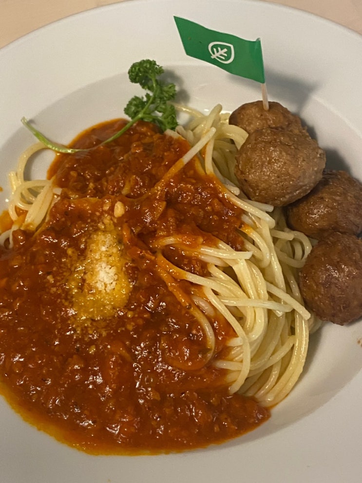  이케아 돈까스 라구파스타 / 광명시장 영광식당 생선구이 / 내돈내산 맛집 탐험