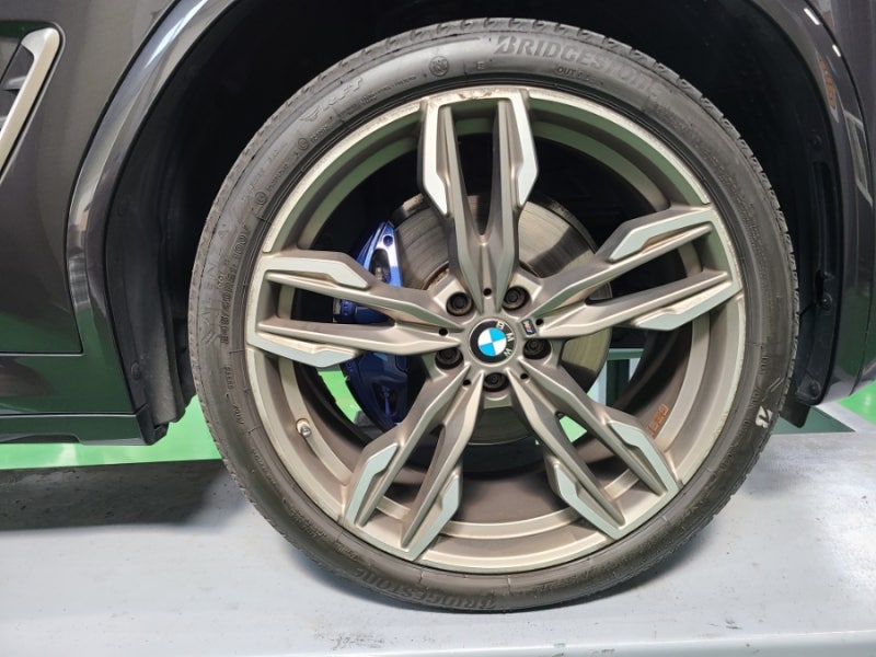경기 오산 외삼미로 / 휠복원/도색 / BMW / X4