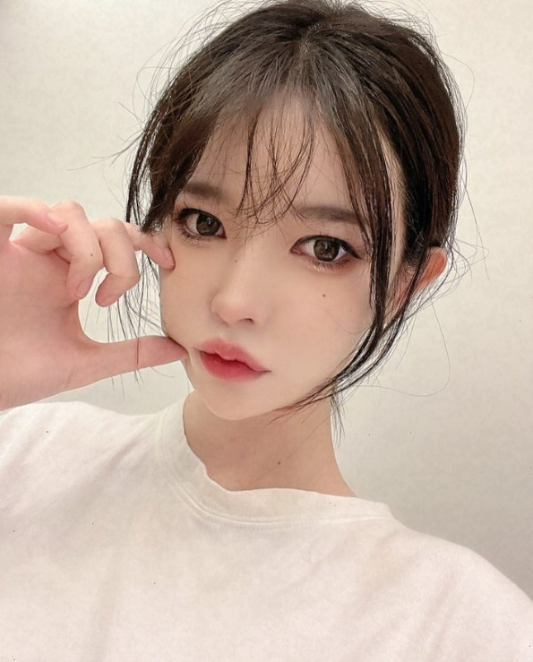 BJ 아영(변아영), 지인이 기억하는 생전 모습 ..."강해 보이지만 여린 사람" BJ 아영(변아영), 지인이 기억하는 생전 모습 ..."강해 보이지만 여린 사람"