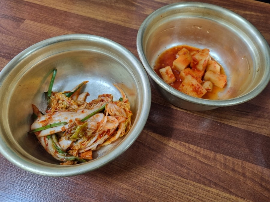 공주 얼큰이칼국수쭈꾸미족발 신성점 사진 5