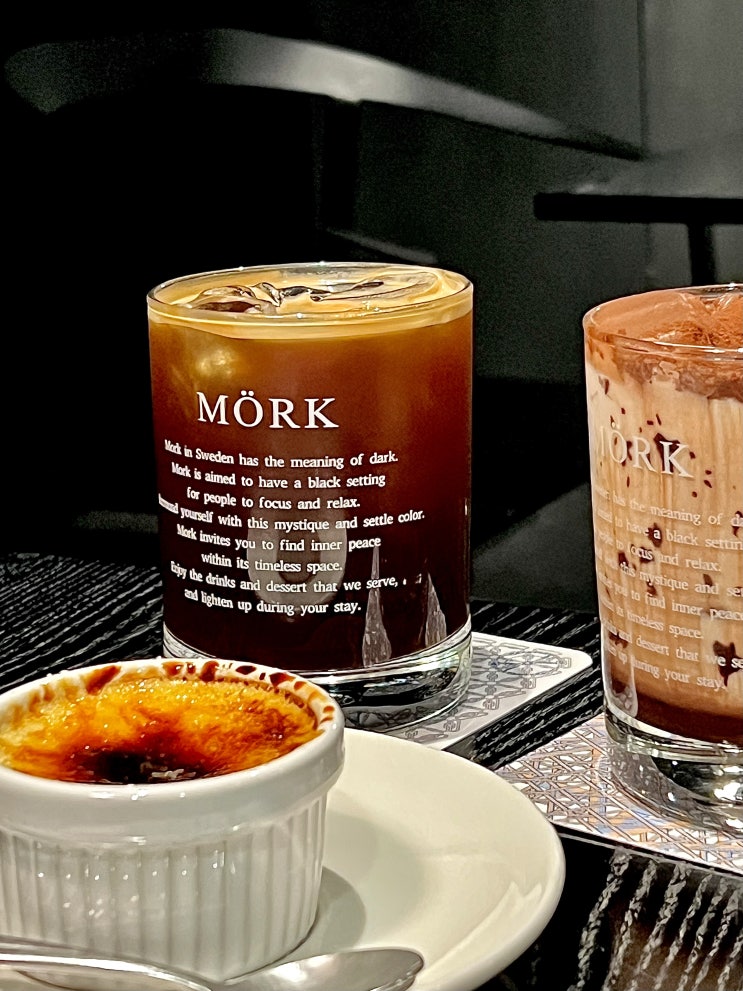  [합정/상수 카페] 올블랙 무채색 힙한 무드 크림브륄레 맛집 '모크(MORK)' 추천