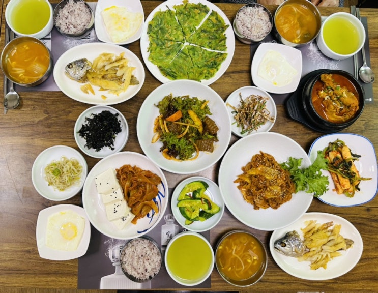  서울 종로구 맛집. 미성. 맛있는 보리굴비, 닭볶음탕이 있는 한정식 식당. 가족모임 하기 좋은 곳. 룸 식당. 주차 정보