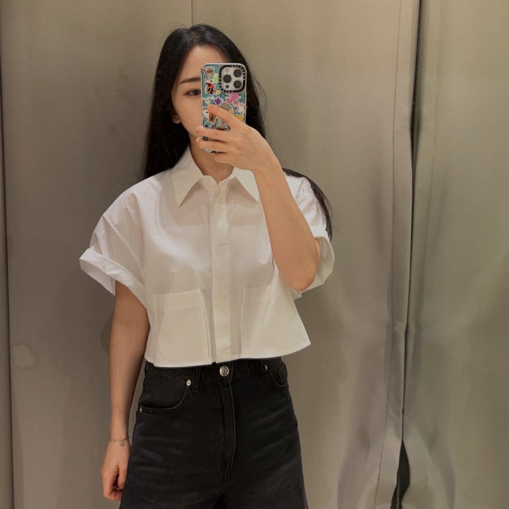 자라 세일 여름엔 포플린 크롭 반팔 셔츠로! 타임스퀘어 쇼핑 자라 세일 여름엔 포플린 크롭 반팔 셔츠로! 타임스퀘어 쇼핑