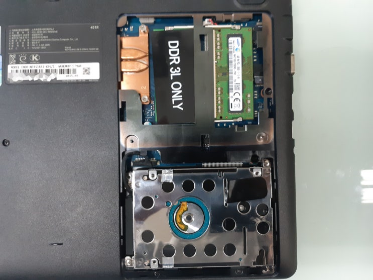  부천 노트북 업그레이드 삼성 NT451R4J 메모리 8기가 추가 SSD 교체