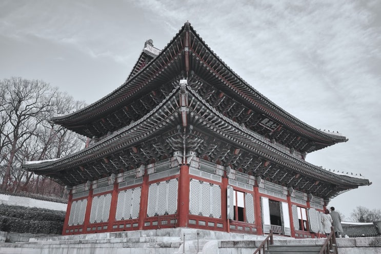  [한국공예디자인문화진흥원] 메타버스로 창덕궁 후원의 비밀을 공개하다!