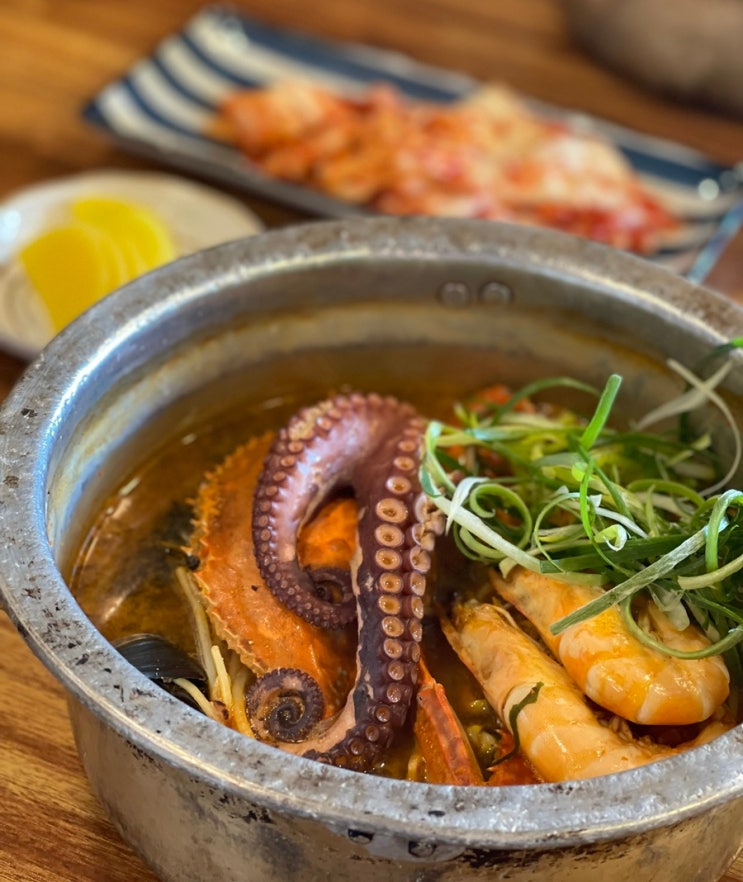  [제주도] 표선 해비치 아침식사 맛집 추천 2곳 - 해물라면 갓더라면, 성게미역국 탐라간장게장