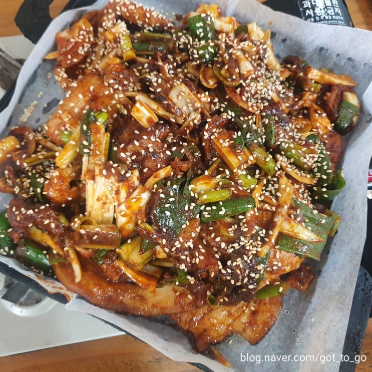  광주 오래된맛집 동명동 맛집 "오미 뚝배기 "