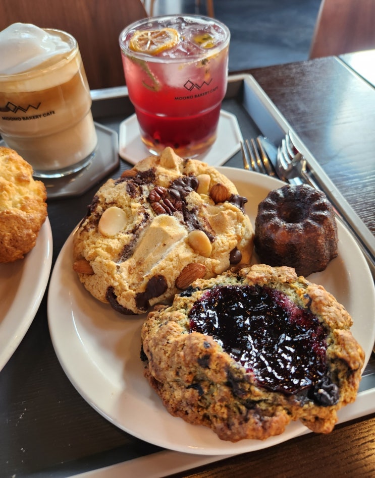 도봉산뷰 빵맛집! 남양주 별내 대형카페 '무노베이커리' 추천 도봉산뷰 빵맛집! 남양주 별내 대형카페 '무노베이커리' 추천
