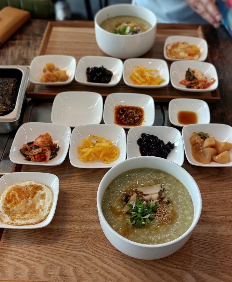 제주한식맛집 엉또정에서 맛있는 전복죽으로 서귀포아침식사 제주아침식사를