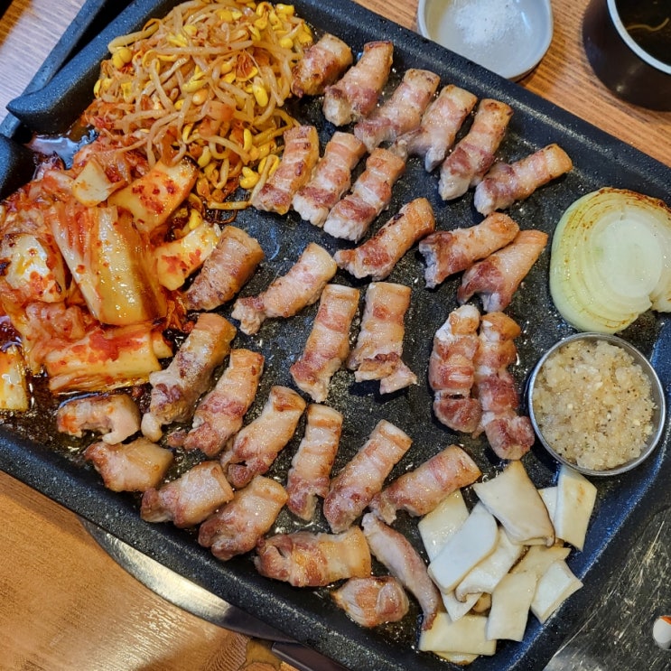  [불타는삼겹살 신천점] 잠실새내역 고기집 생 삼겹살, 고추장 삼겹살 후기