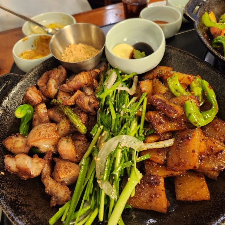  까치산 맛집 광선집 분위기 좋아 (고기 구워져서 나옴)