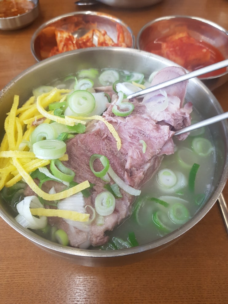  포항 장생포 미소지안 돈뼈칼국수 맛집 솔직후기 (국밥처럼 진한 칼국수, 국수보다 고기가 많음, 내돈내산, 칼국수맛집)