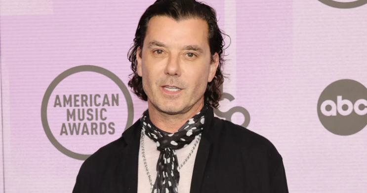 Gavin Rossdale은 '위대한 사람'에 의해 '멋진 방식'으로 '좌파'된 후 다시 싱글임을 밝혔습니다 Gavin Rossdale은 '위대한 사람'에 의해 '멋진 방식'으로 '좌파'된 후 다시 싱글임을 밝혔습니다