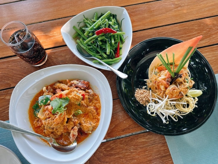  태국 파타야 서프 앤 터프(Surf & Turf), 오션뷰 레스토랑 카페, 푸팟퐁커리 팟타이