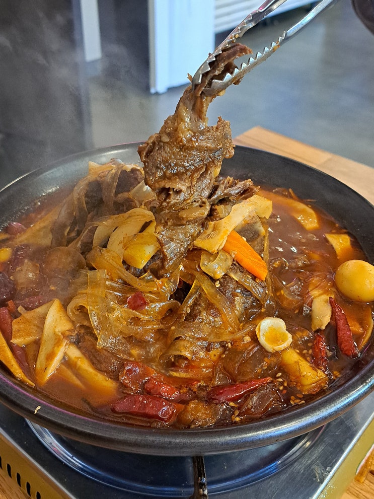  인천 제물포역 맛집 매콤 푸짐한 소갈비찜, 인투찜