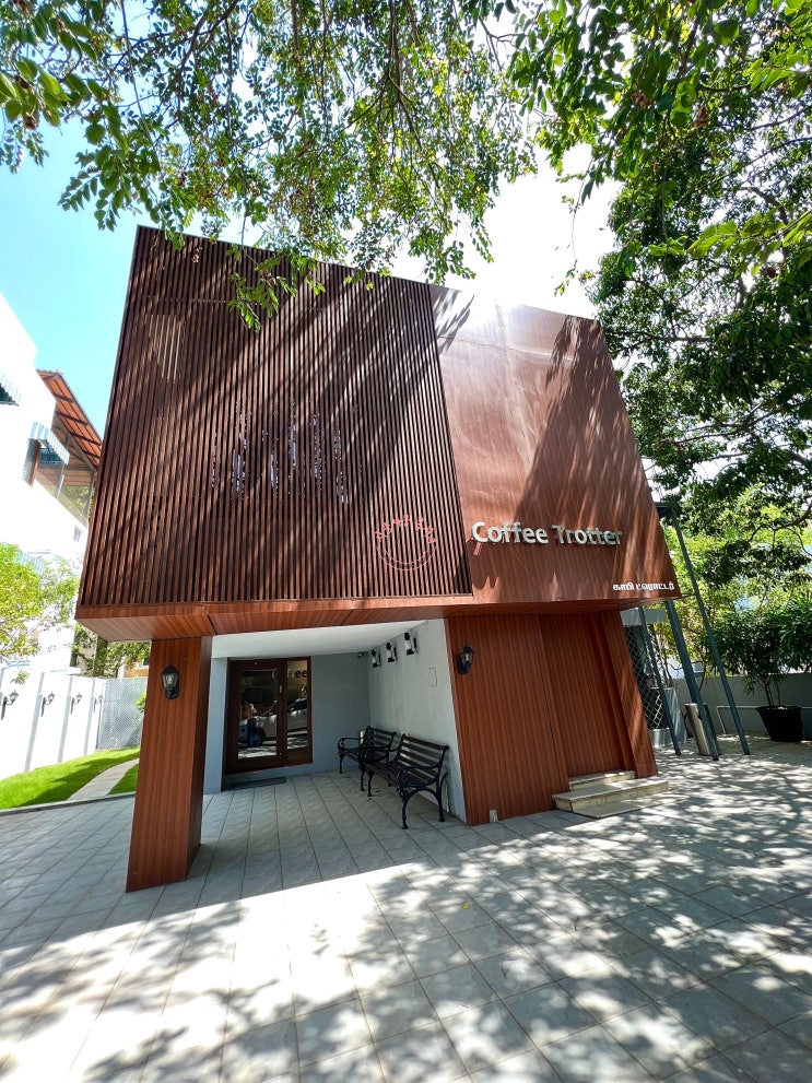  인도 첸나이 카페, 커피 트로터 2호점이 생겼다. 2nd Coffee Trotter opened since 11.6.23.