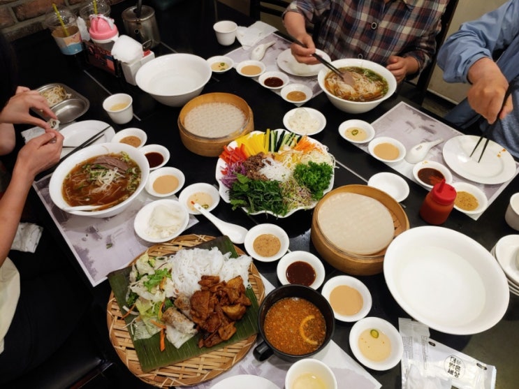대구 수성못 쌀국수 맛집 하롱베이에서 가족식사