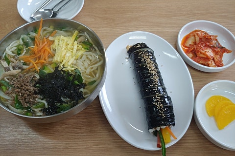 진국수김밥 이미지