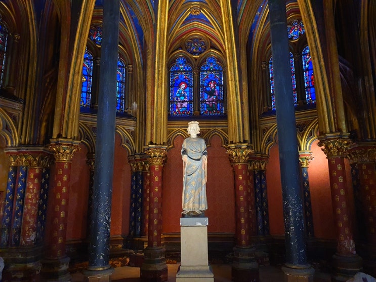  파리 여행지! 여기 꼭 다들 가길래 가봤어여!! '프랑스 파리 <생 샤펠 성당, Sainte-Chapelle>'