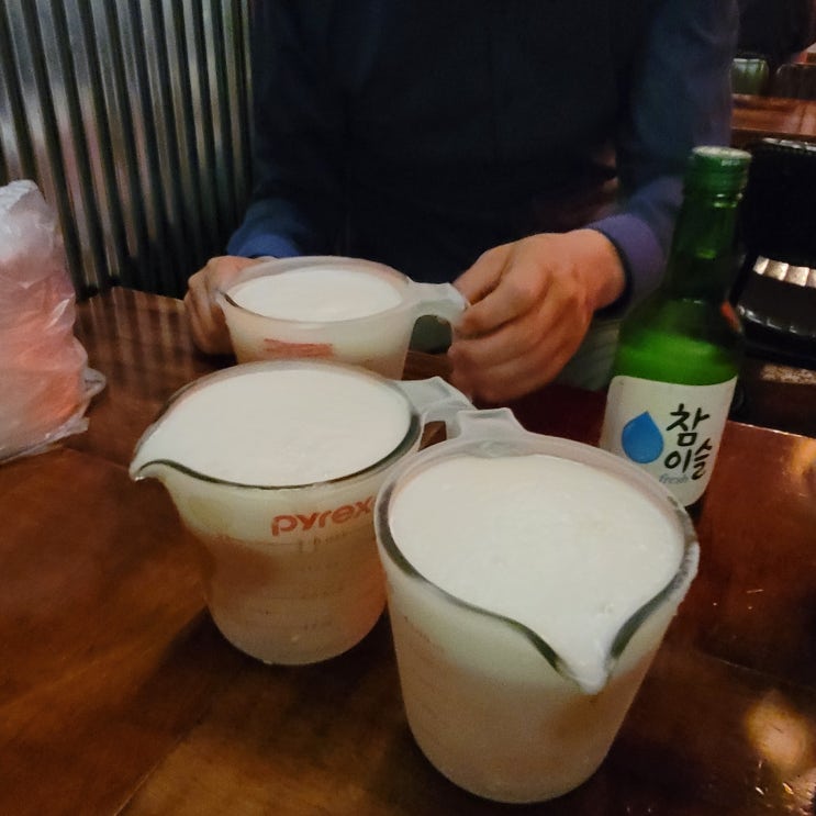 생활맥주 동탄역점 2차로 수제맥주랑 소주 한잔 더 하러 고고! 생활맥주 동탄역점 2차로 수제맥주랑 소주 한잔 더 하러 고고!