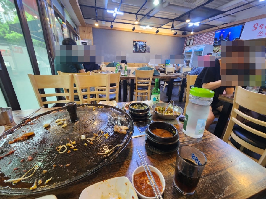 싹쓰리솥뚜껑김치삼겹살 민락점 사진 2