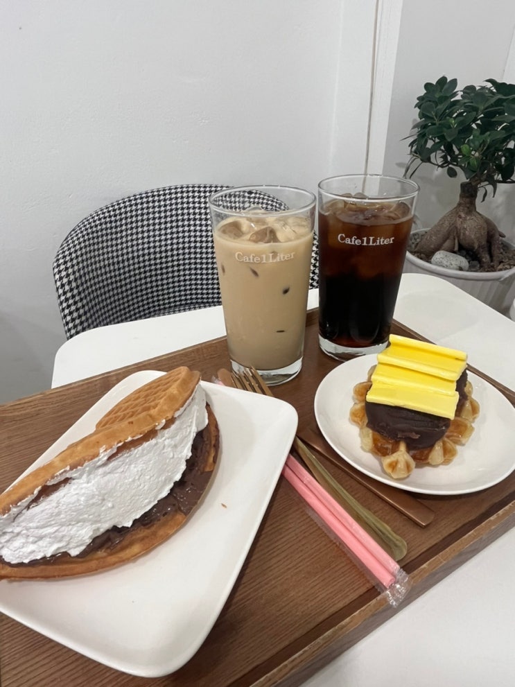  [구리카페] 아아가 2000원?! 디저트천국 ! 오늘도, 카페일리터