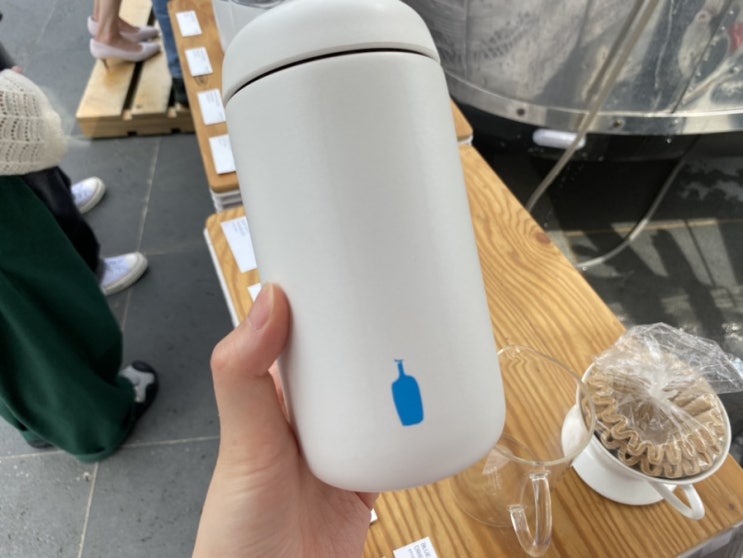  블루보틀 텀블러 머그컵 가격  블루보틀 커피트럭 해운대 구경