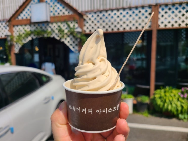 강릉 초당옥수수커피/아이스크림 갤러리밥스(솔로지옥2 최종우 카페)