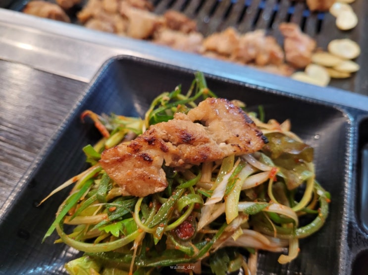  부산/기장_담백한 돼지갈비 맛집 '진선식육식당'