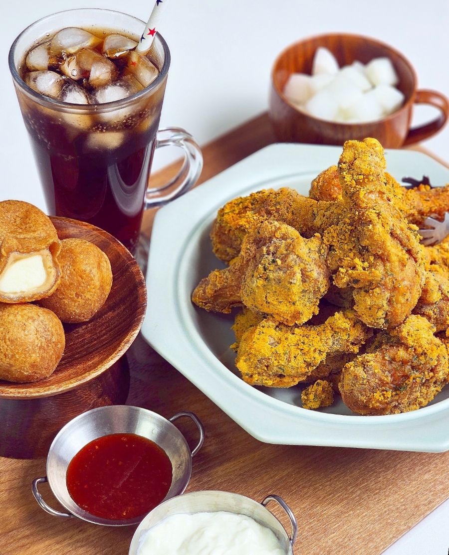 BHC치킨 배곧신도시점 사진 1