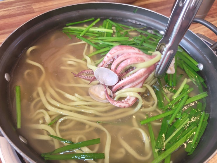  공주 공산성 앞 해물칼국수 맛집 (내돈내산)