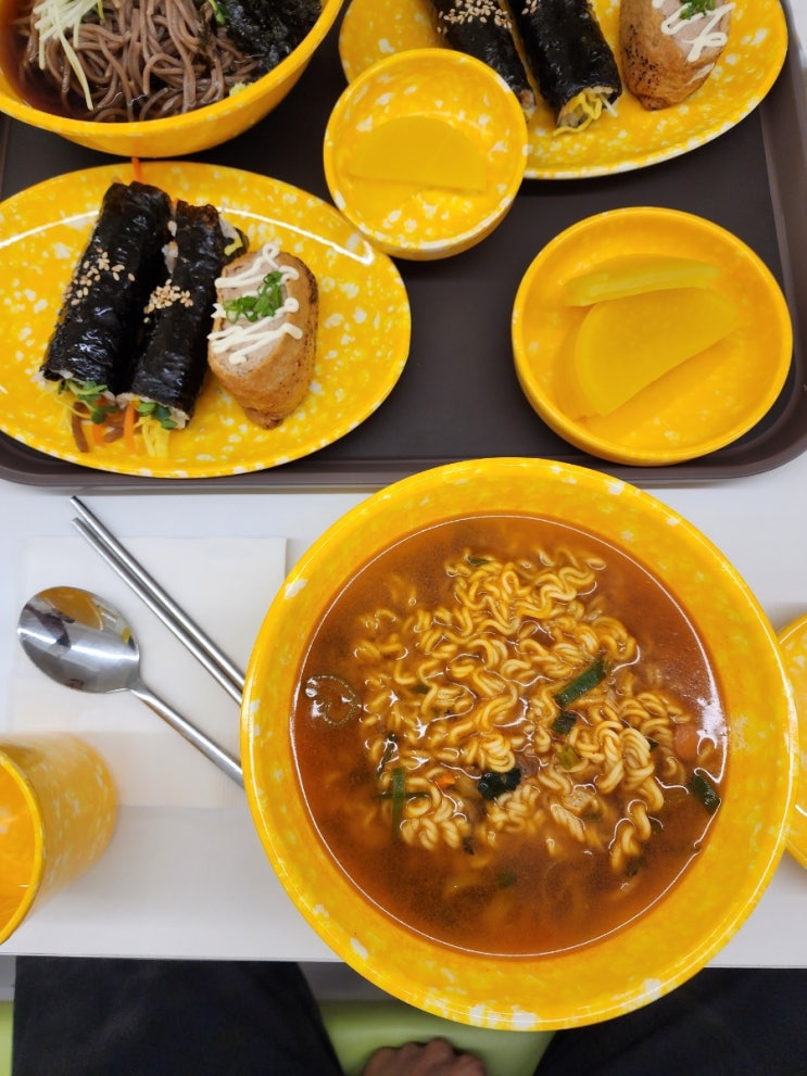  직장인 저렴한 명동 점심 분식 ,병아리김밥