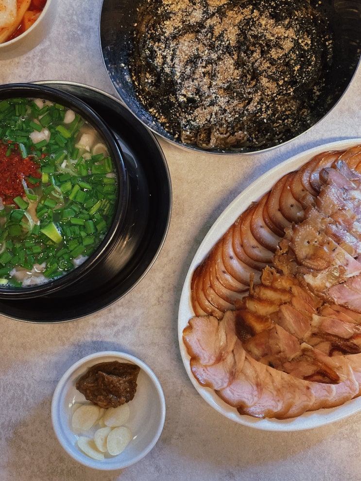  해운대돼지국밥과 족발이 맛있는 초필살 옆집 '따귀집'