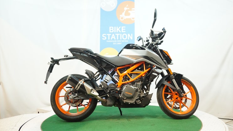  서울 강동 강남 하남  쿼터급 중고 오토바이 바이크 대가 390cc 네이키드 메뉴얼 바이크 KTM 듀크390 매입 판매