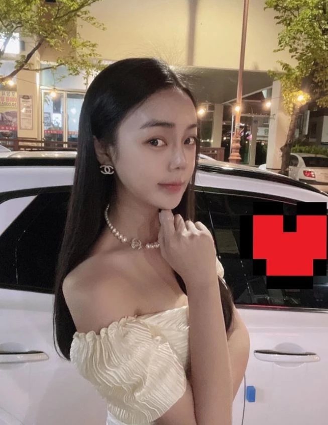 남자인 걸 고민하다 군 면제 받은 트랜스제더 최한빛, 행복한 결혼식 공개...강릉 결혼식 사진 남자인 걸 고민하다 군 면제 받은 트랜스제더 최한빛, 행복한 결혼식 공개...강릉 결혼식 사진