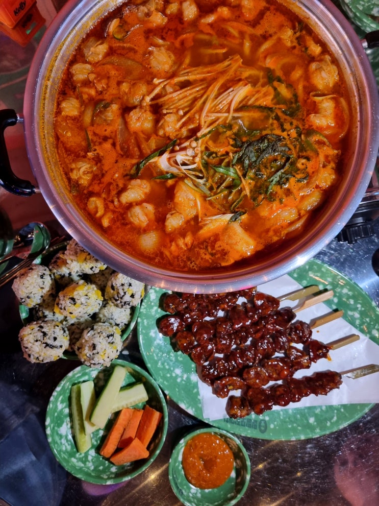  권선동술집 식사부터 술까지 뚝딱 《88포장마차 권선점》