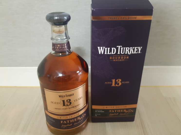 와일드터키 13년 파더앤선(Wild Turkey 13 Father And Son) 켄터키 스트레이트 버번위스키(Kentucky Straight Bourbon Whiskey)