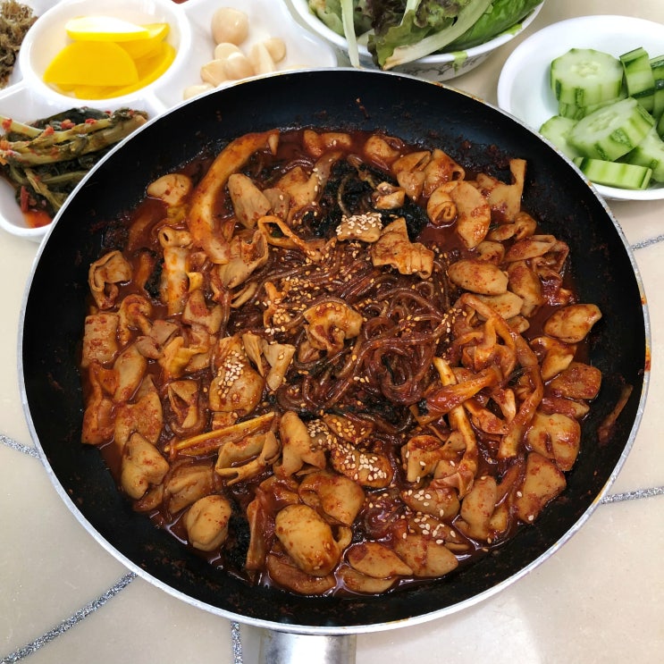  야채곱창 밀키트 청춘을바친곱창 간편하고 맛있는 돼지곱창