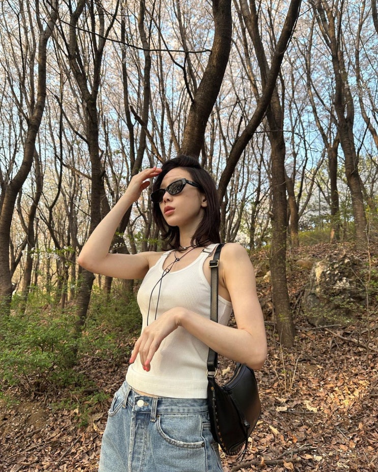  여자 연예인도 여름에 즐겨 쓰는 선글라스로 젠틀몬스터 로코코 추천