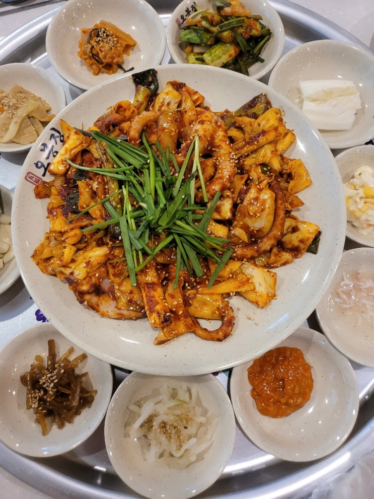  저렴하고 맛있는 천호동맛집 직화낙지,보쌈,막국수까지 오봉집