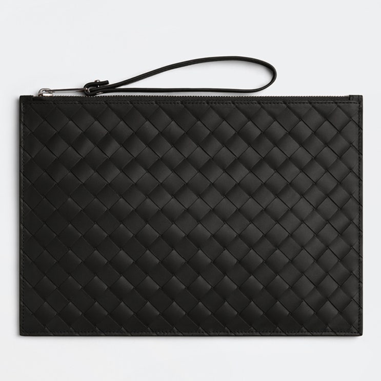  [판매완료] 22FW BOTTEGA VENETA 보테가베네타 클러치 블랙