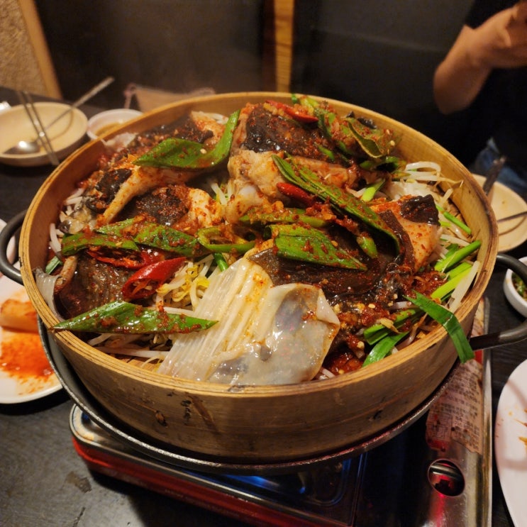  삼전동 길손호프 - 옛날 감성 호프집에서 간재미찜 먹은 썰.txt